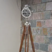 Axis CraftsChrome Searchlight W Tripod Stand Spot Light Studio Search Light Designer Table Lamp